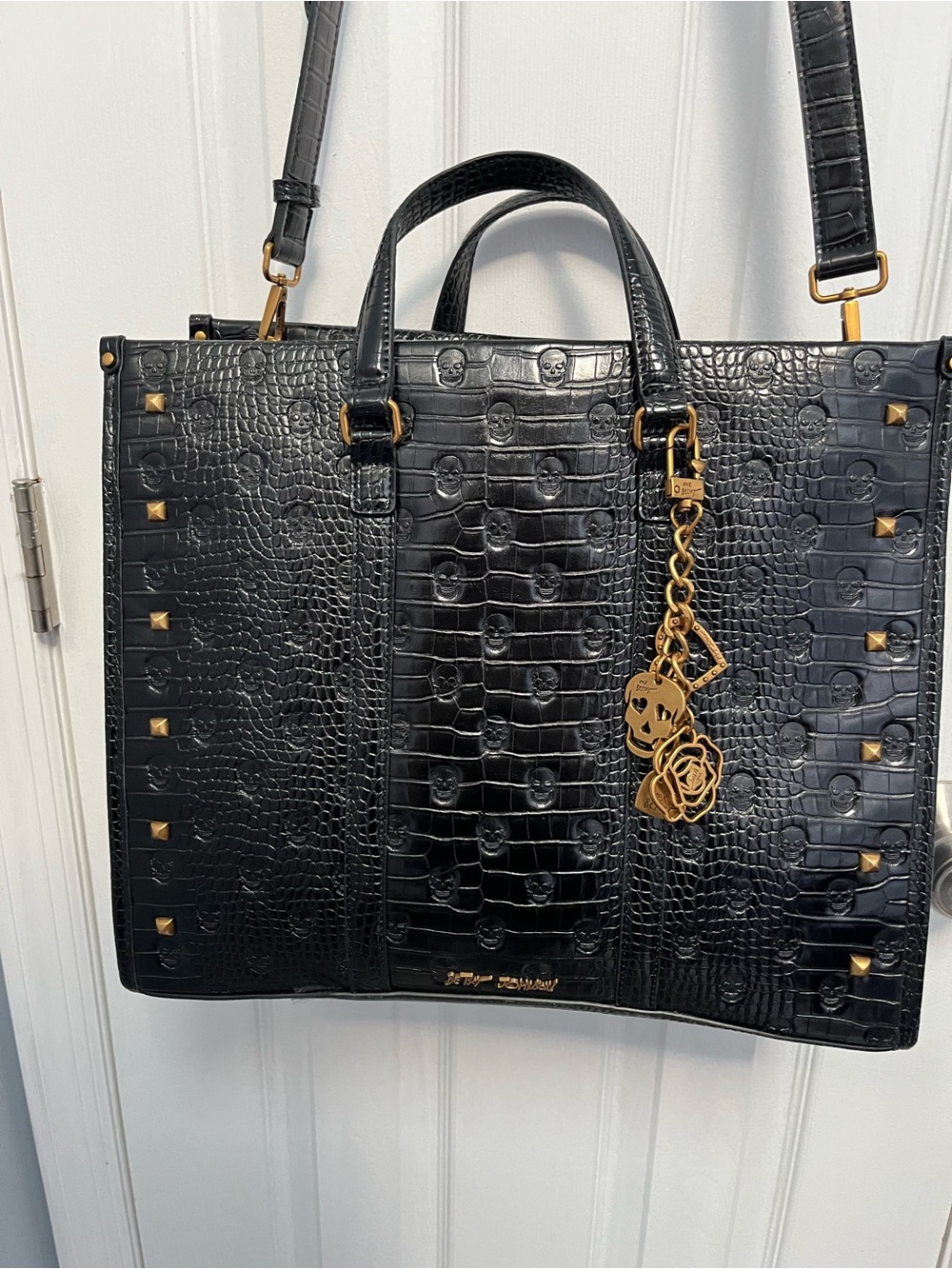 Betsey Johnson Black Skull Studded Shoulder Crossbody Gold Hardware Charm Goth